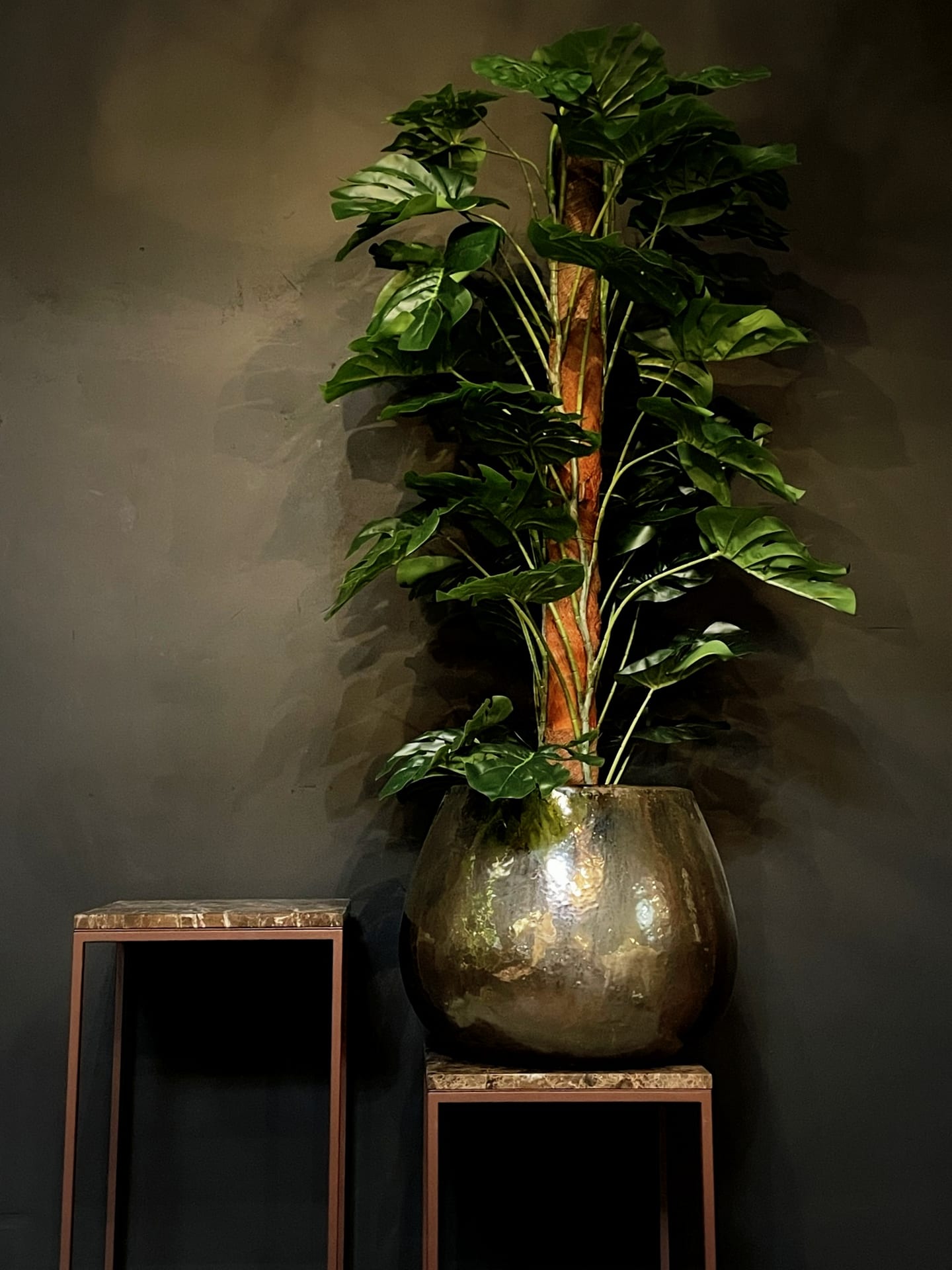 Artificial plant Monstera