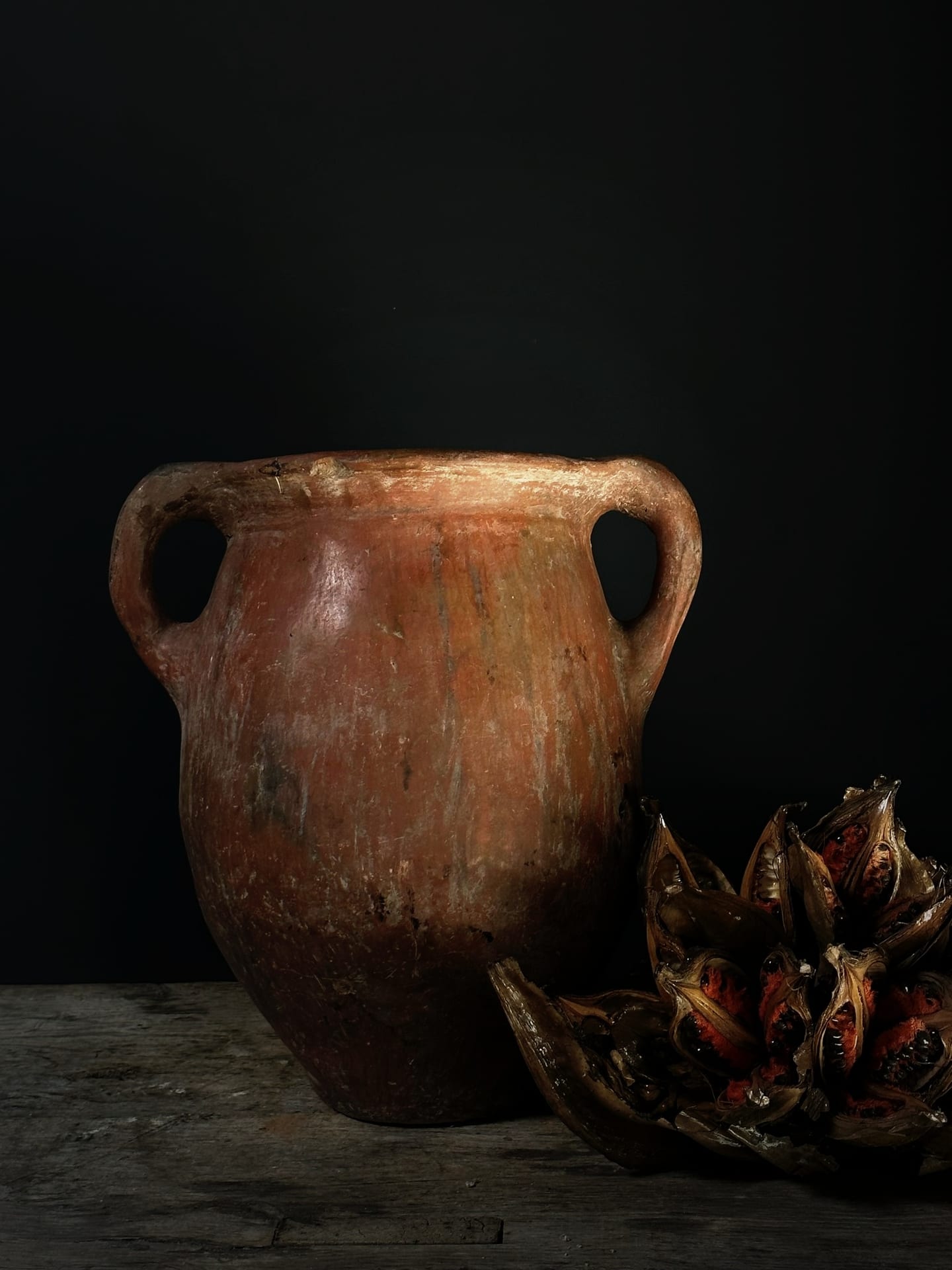 Cruche en terre cuite ocre rouge ancienne