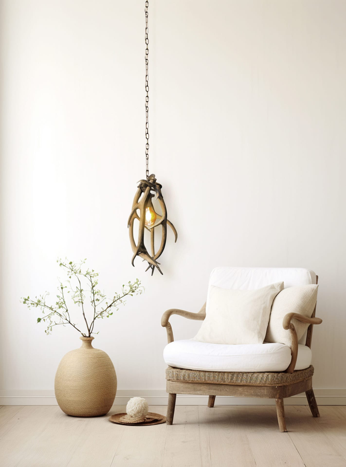 Antler lamp in stylish interior