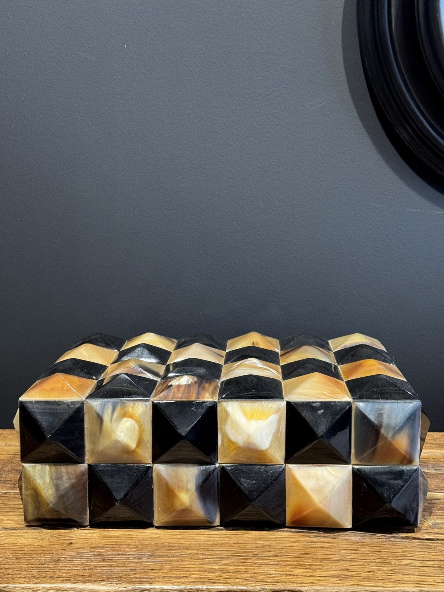 Aufbewahrungsbox Horn