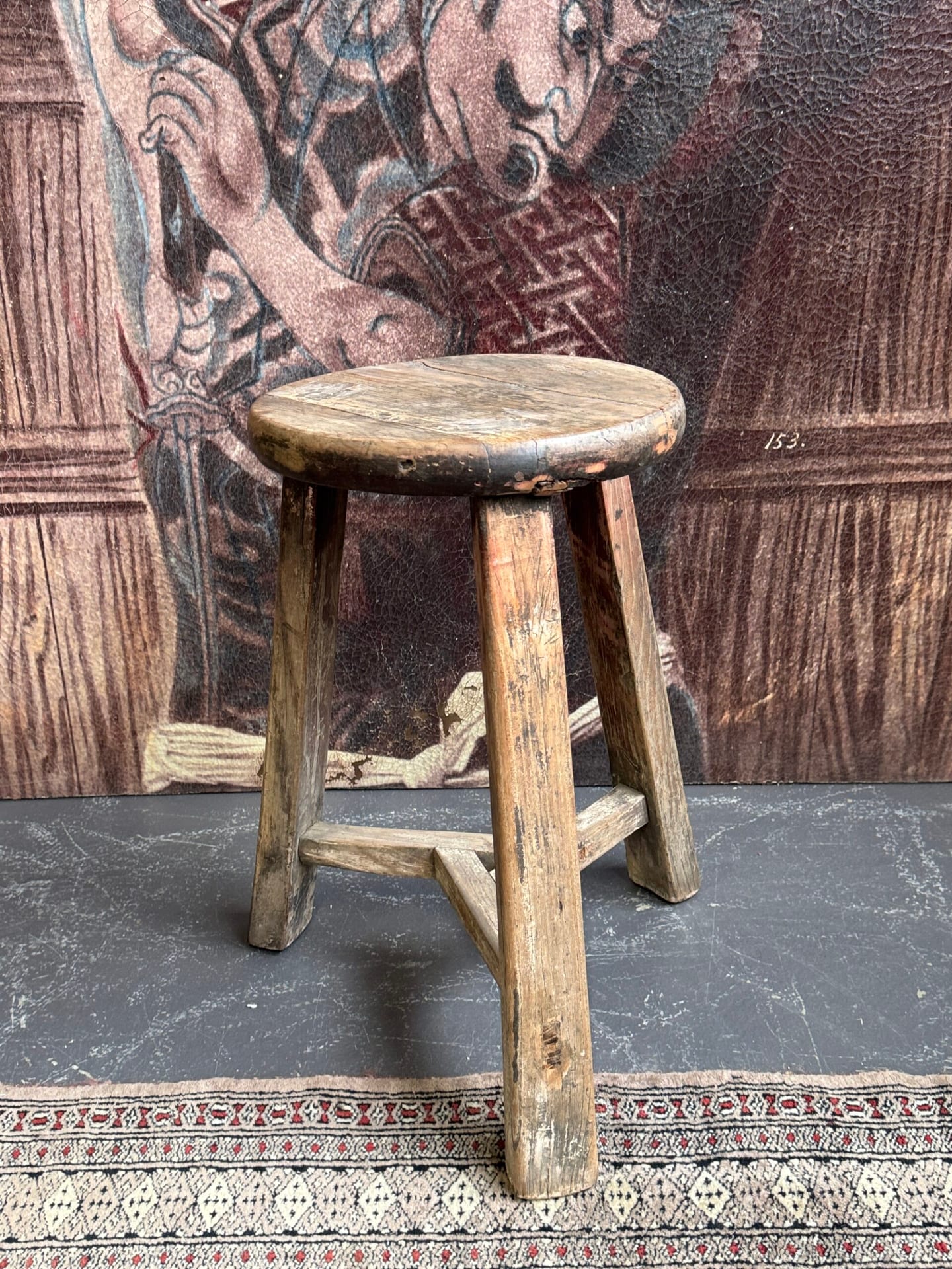 Alter Holzhocker