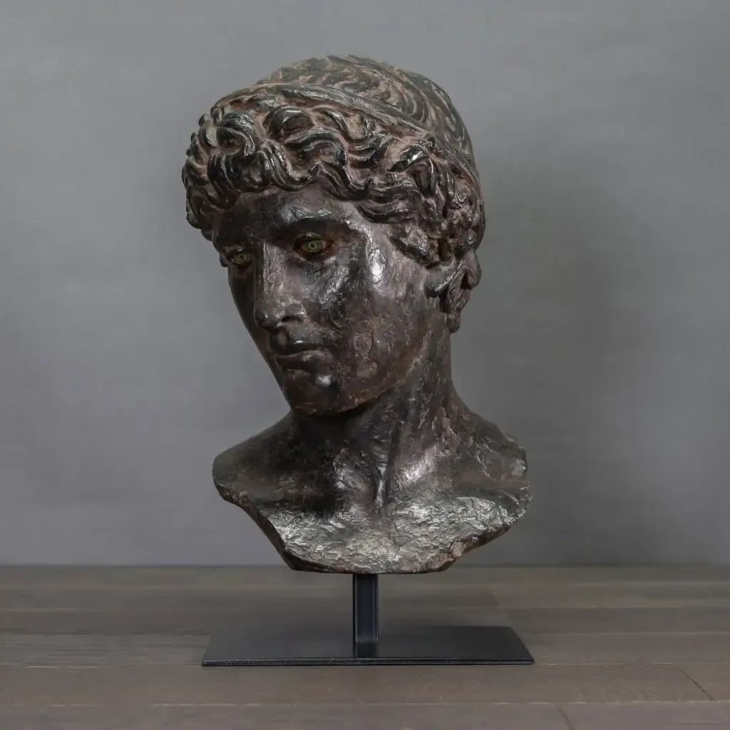 Apollon-Kopfstatue