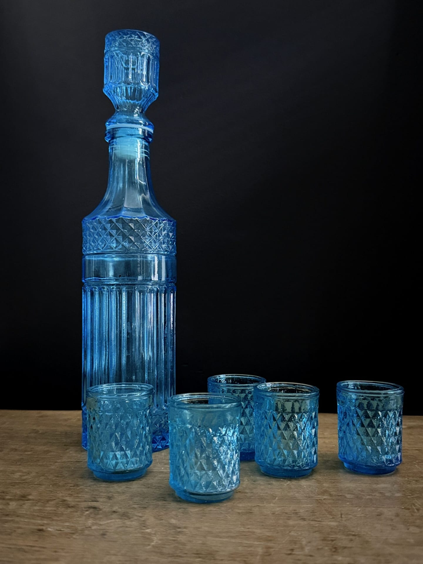 Empoli decanter with matching glasses